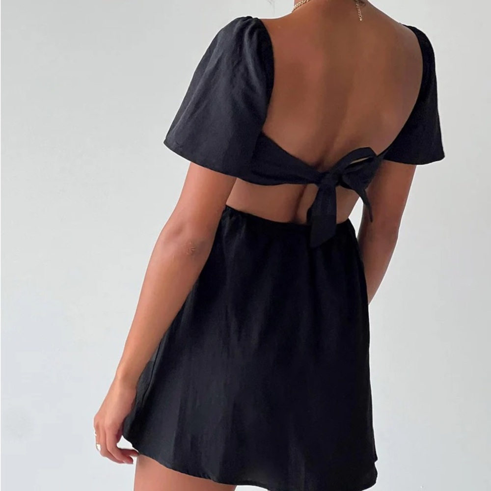Princess Polly Summer Nights Mini Dress in Black !!!